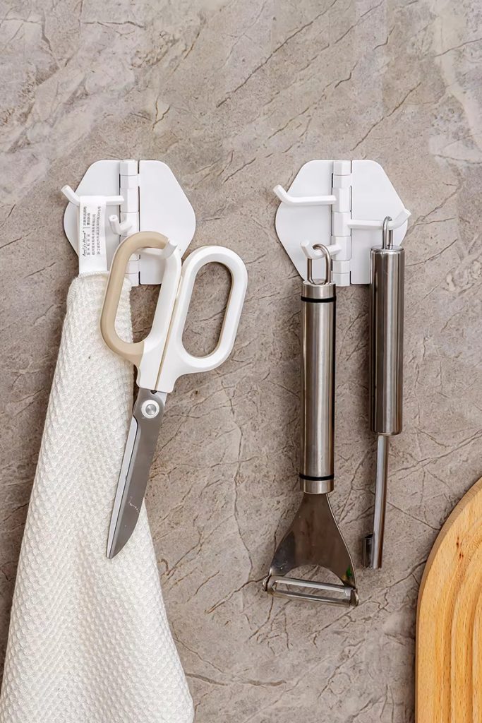 5 Pack Swivel Wall Hooks -3 Arm